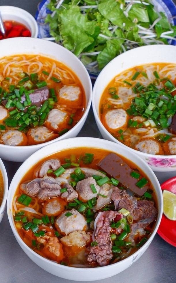 Tổng hợp 9 quán ngon local ở Huế dân địa phương yêu thích