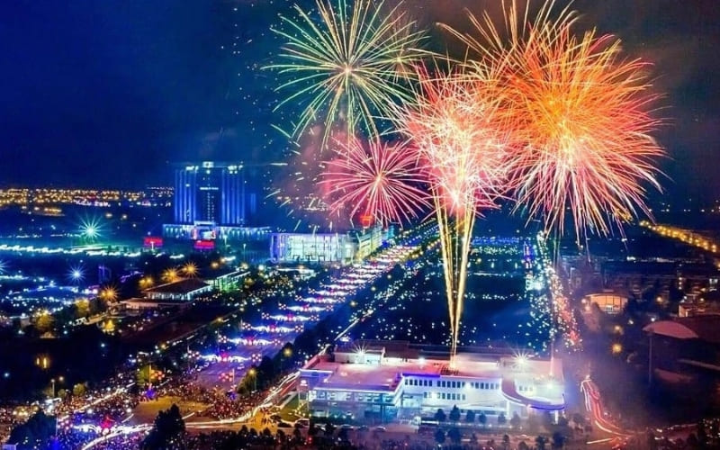 Người xem cần giữ an toàn và bảo quản tư trang cá nhân.