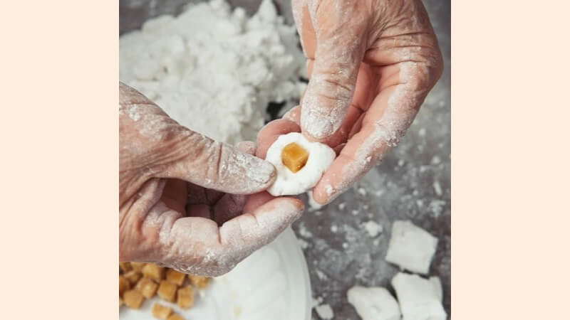 Nhân đường của bánh trôi mang đến sự may mắn