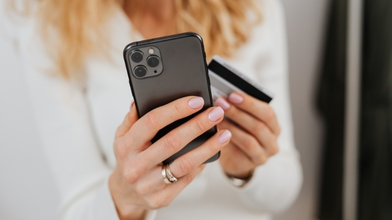 Chuẩn bị tài khoản và phương thức thanh toán