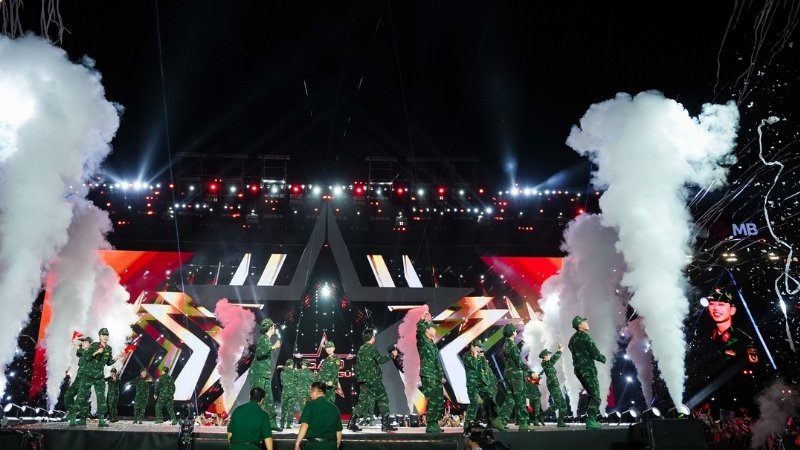 Chỉ mua vé qua kênh chính thức, không chuyển khoản trước và cảnh giác với mã QR giả