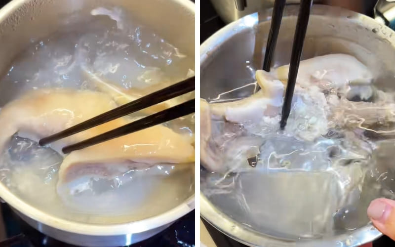 Tai heo được làm sạch và luộc giúp đảm bảo độ giòn ngon.