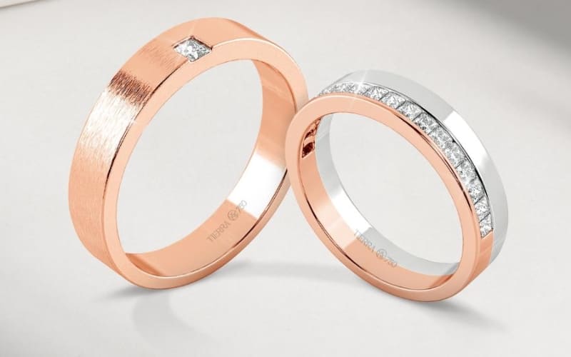 Người mua dựa vào màu sắc, kiểm định và nơi bán uy tín.