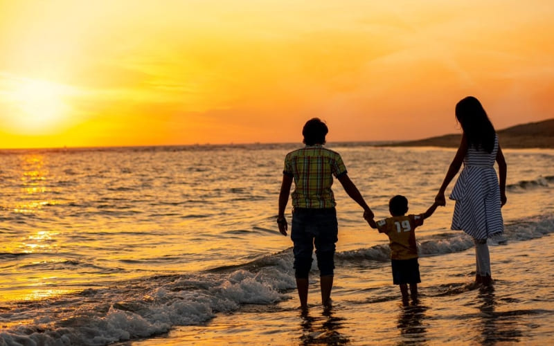 Tôn vinh công ơn cha mẹ thiêng liêng, sâu sắc