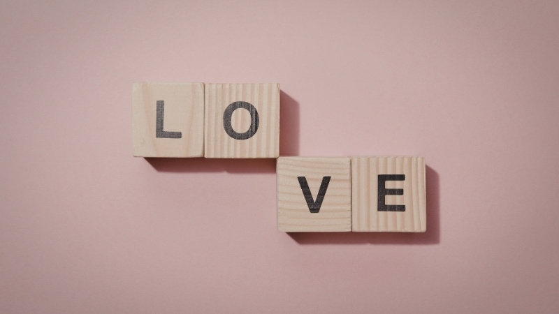 Thơ về tình yêu của các nhà thơ nổi tiếng 1