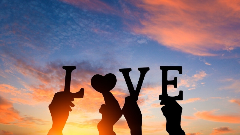 Caption thơ tình yêu