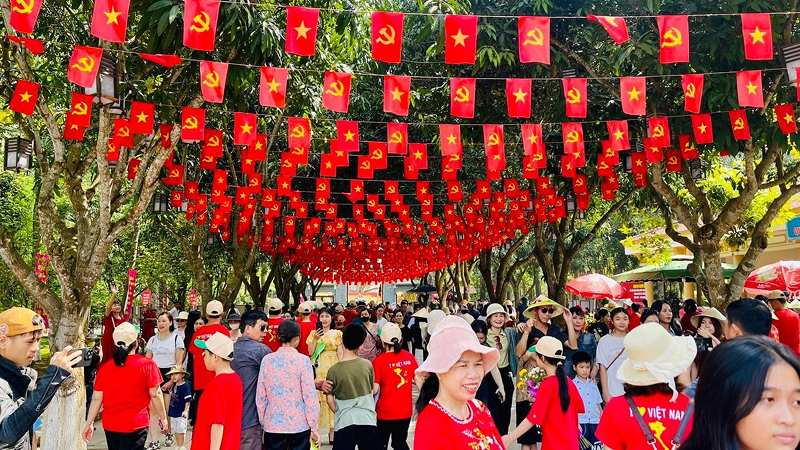 STT 30/4 đi chơi, du lịch