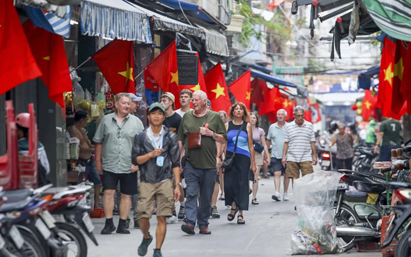 Lời chúc 30/4 cho người yêu ở xa