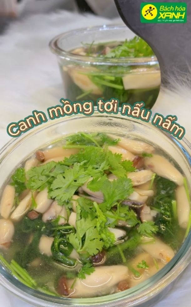 Tuyệt chiêu nấu canh mồng tơi với nấm không bị nhớt, nước trong veo