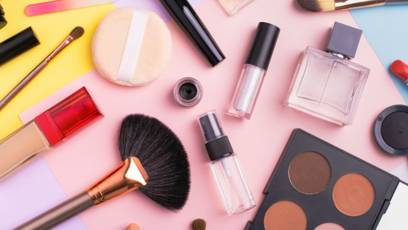 Những lỗi thường gặp khi makeup mùa hè
