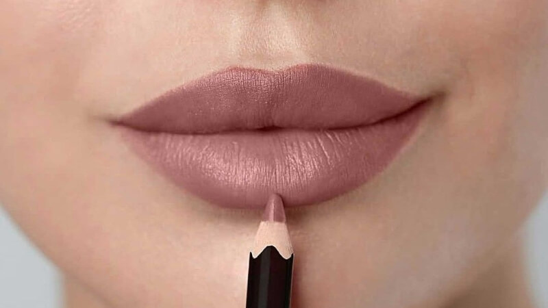 Gợi ý sản phẩm kẻ viền môi đáng mua