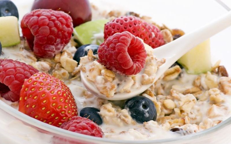 Món ăn nhẹ phù hợp giúp học sinh duy trì năng lượng khi ôn thi Món ăn nhẹ phù hợp giúp học sinh duy trì năng lượng khi ôn thi