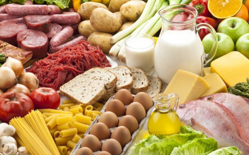 Ăn uống điều độ giúp học sinh duy trì sức khỏe và tập trung tốt hơn. Ăn uống điều độ giúp học sinh duy trì sức khỏe và tập trung tốt hơn.