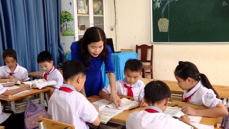 Lời chúc dành cho thầy cô chủ nhiệm cấp 3 (Lớp 12 trưởng thành) Lời chúc dành cho thầy cô chủ nhiệm cấp 3 (Lớp 12 trưởng thành)