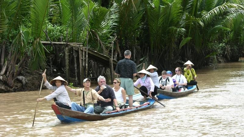 Tham quan sông nước trên ghe