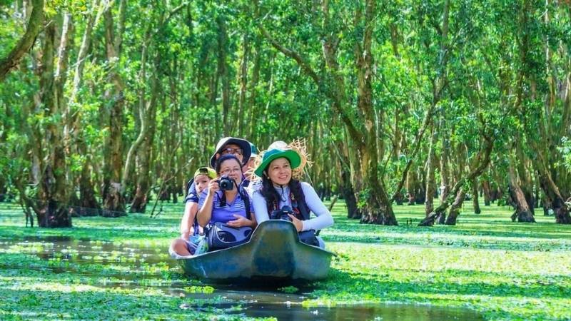 Hành trình du lịch miền Tây mang tính biểu tượng văn hóa sâu sắc
