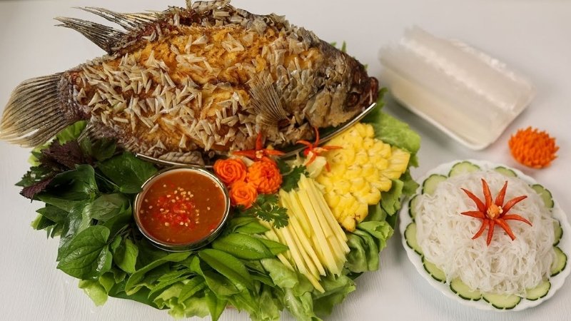 Cá tai tượng chiên xù