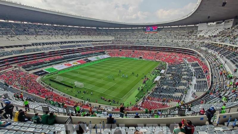 Sân vận động Azteca tại thành phố Mexico Sân vận động Azteca tại thành phố Mexico