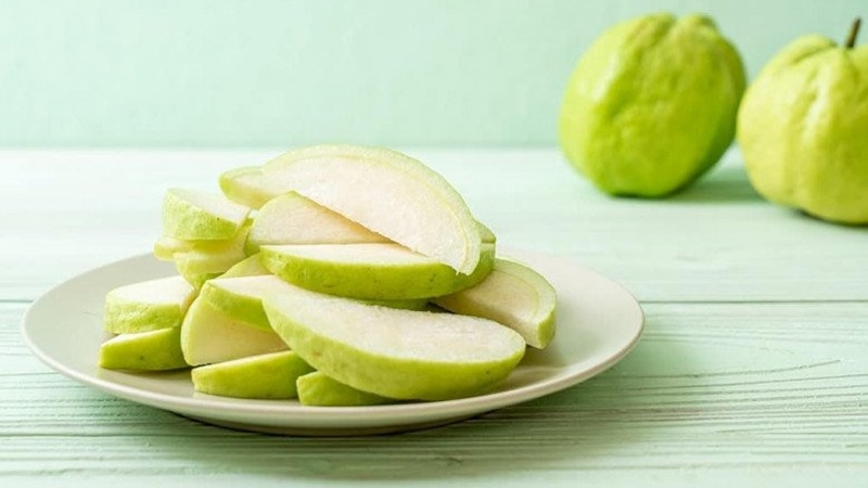 Dùng hộp kín hoặc màng bọc thực phẩm Dùng hộp kín hoặc màng bọc thực phẩm