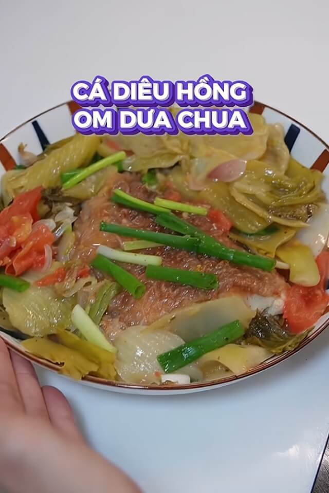 2 cách nấu cá diêu hồng om dưa chua ngon, hấp dẫn