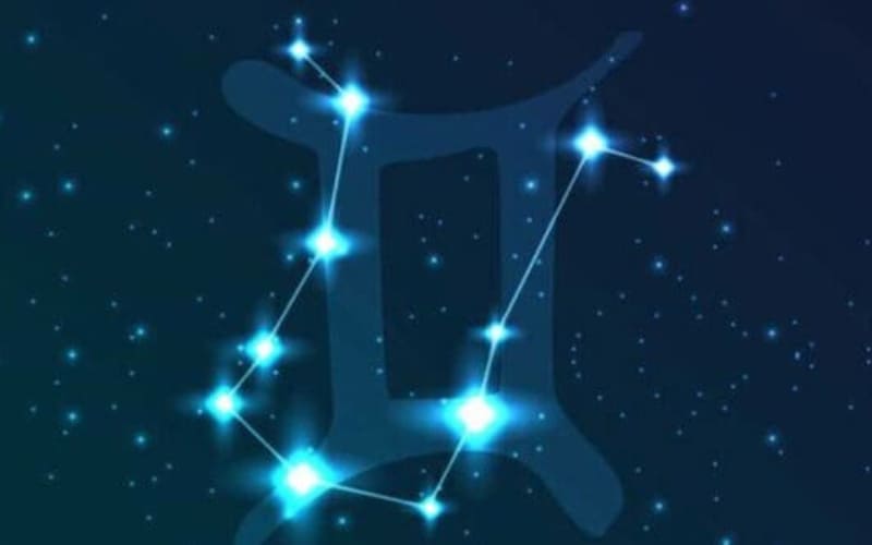 Khám phá cơ hội giao tiếp và phát triển sự nghiệp Song Tử