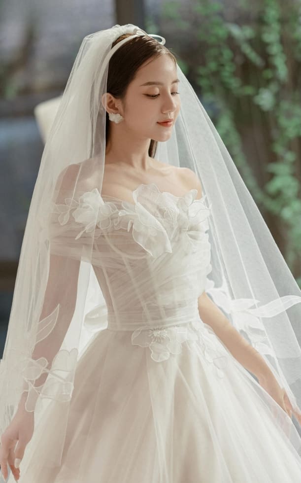 Nữ 1999 lấy chồng tuổi nào hợp? Xem tuổi kết hôn nữ Kỷ Mão 1999