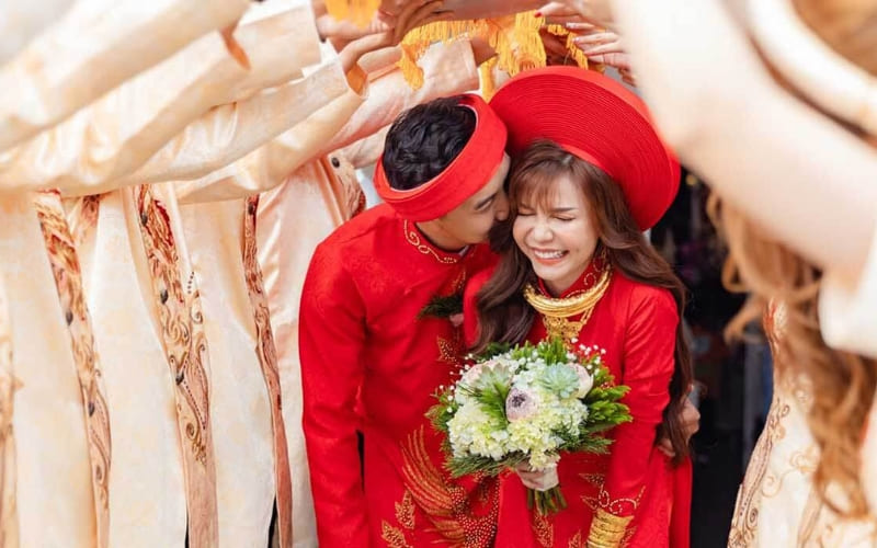 Một số tuổi không hợp có thể gây xung khắc hôn nhân.