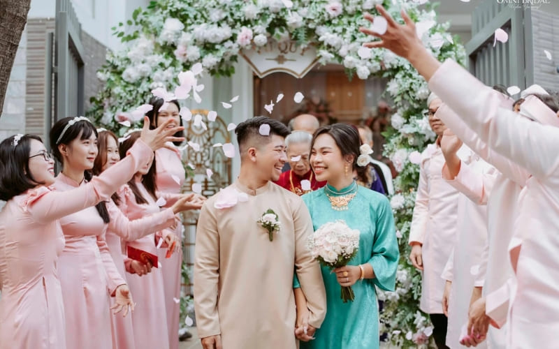 Nữ Kỷ Mão 1999 kết hợp tốt với nam Ất Hợi 1995.