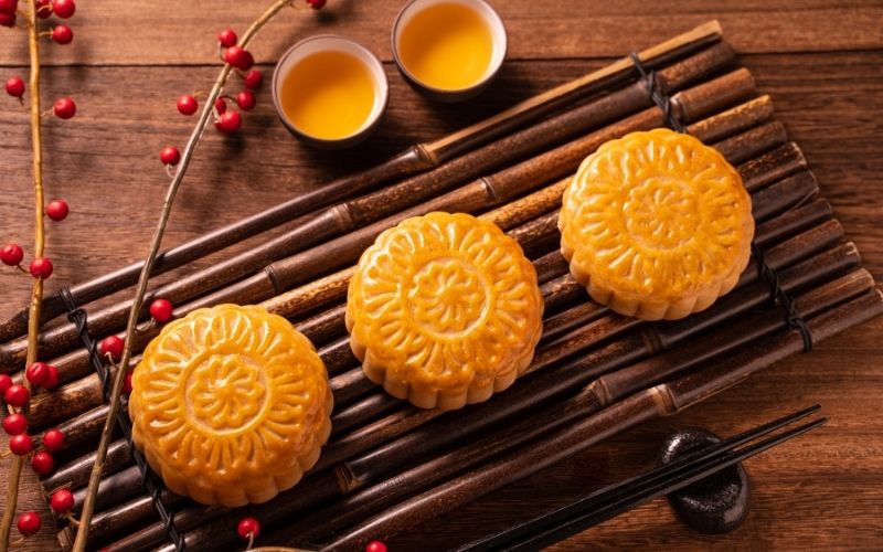 Người bị gout vẫn ăn được nhưng chỉ nên ăn rất ít bánh chay hoặc ít ngọt