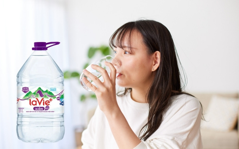 Nước kiềm La Vie + 5L giúp bù khoáng, trung hòa axit và chăm sóc sức khỏe gia đình