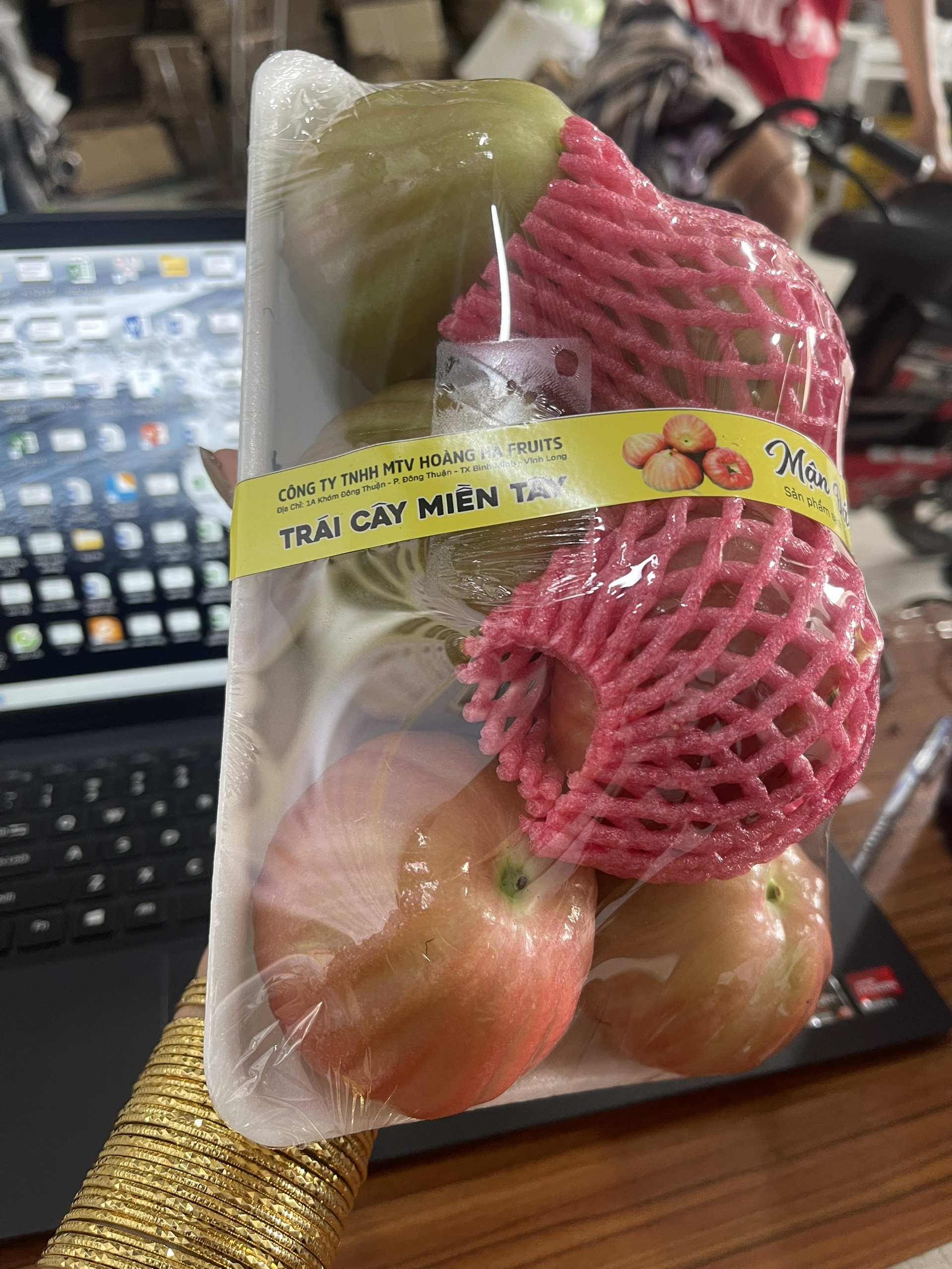 mận đá đường