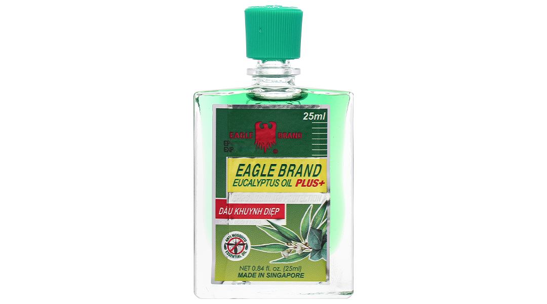Dầu Khuynh Diệp Eagle Brand Eucalyptus Oil Plus+ hỗ trợ điều trị cảm cúm, giữ ấm cho trẻ em