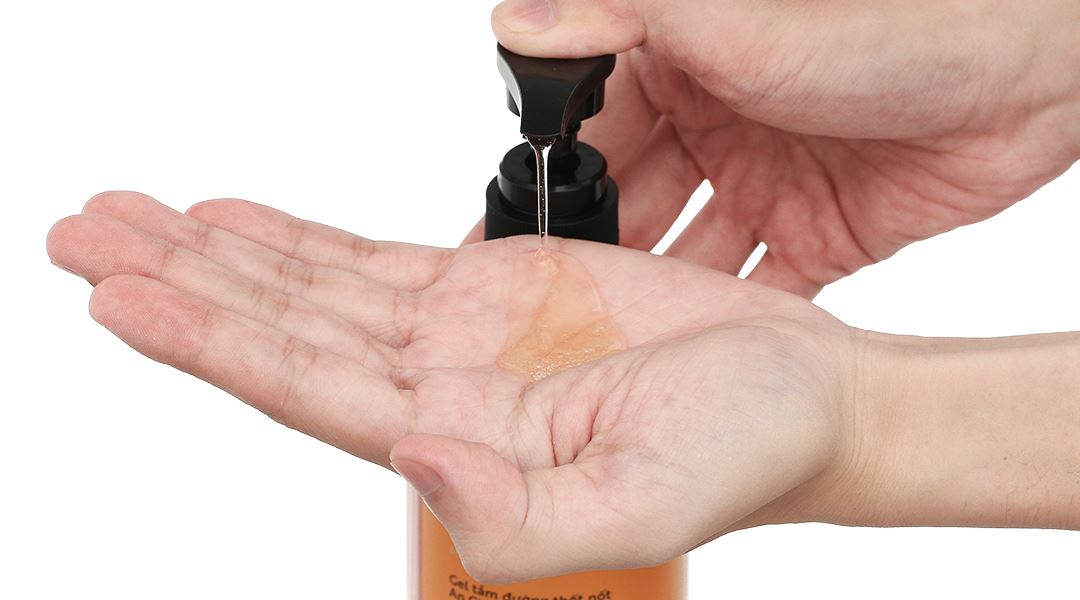 Gel tắm Cocoon Đường Thốt Nốt An Giang làm sạch, duy trì làn da ẩm mượt
