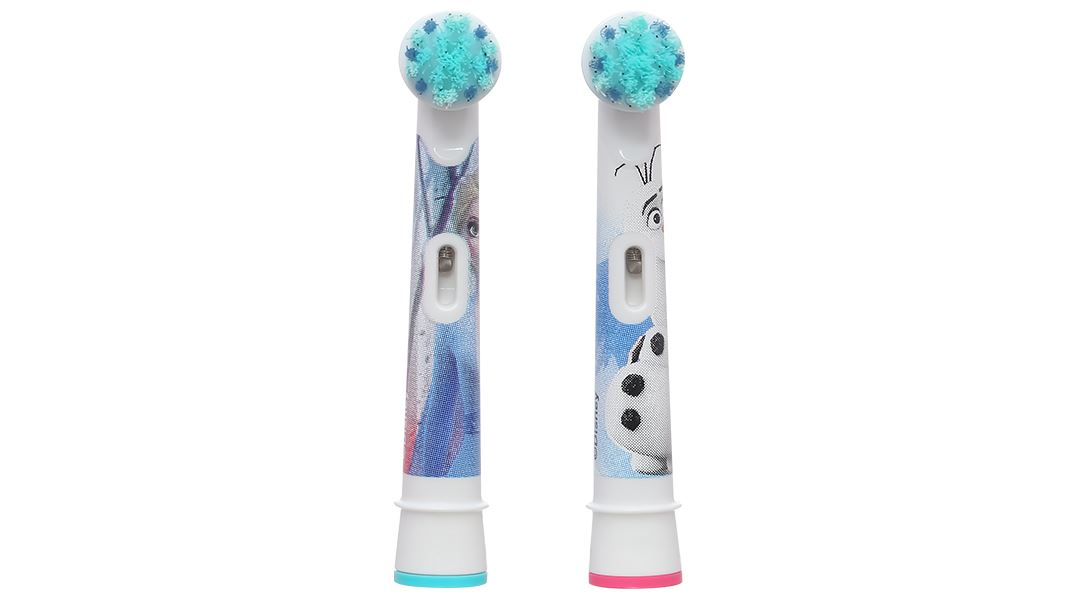 Đầu bàn chải điện Oral-B Pro D100 Stages Power Frozen cho trẻ em