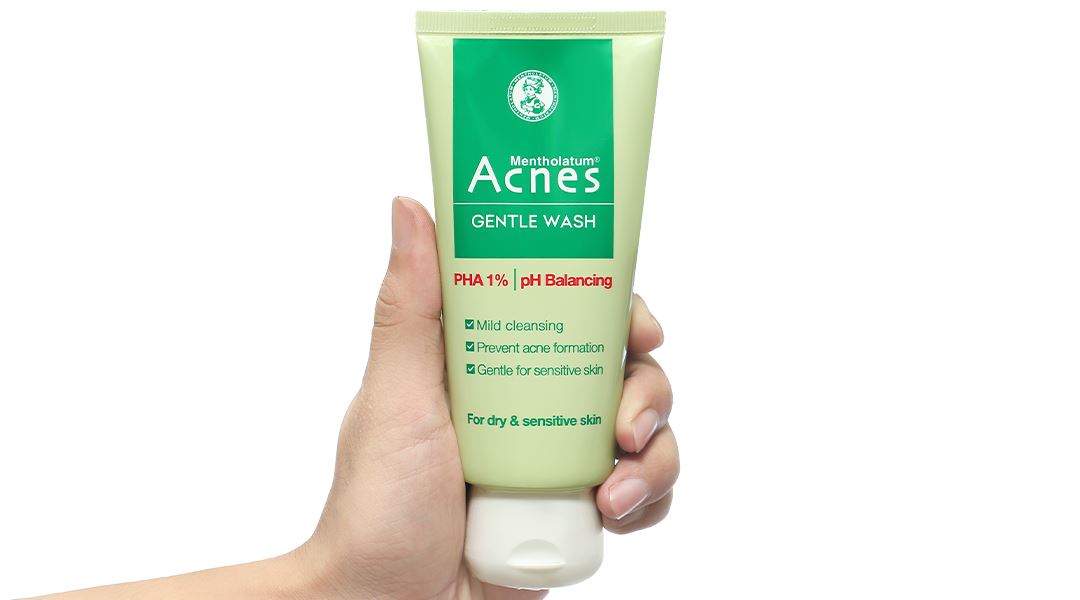 Gel rửa mặt Acnes Gentle Wash ngừa mụn cho da khô và da nhạy cảm