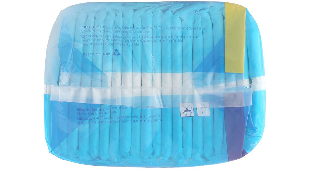 Băng vệ sinh Diana Sensi siêu mỏng có cánh gói 20 miếng - 12