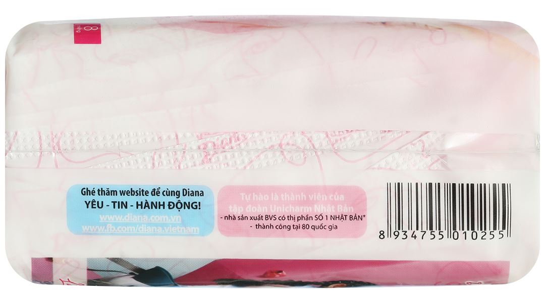 Băng vệ sinh Diana Sensi siêu mỏng, khô thoáng cho da, có cánh gói 8 miếng - 14