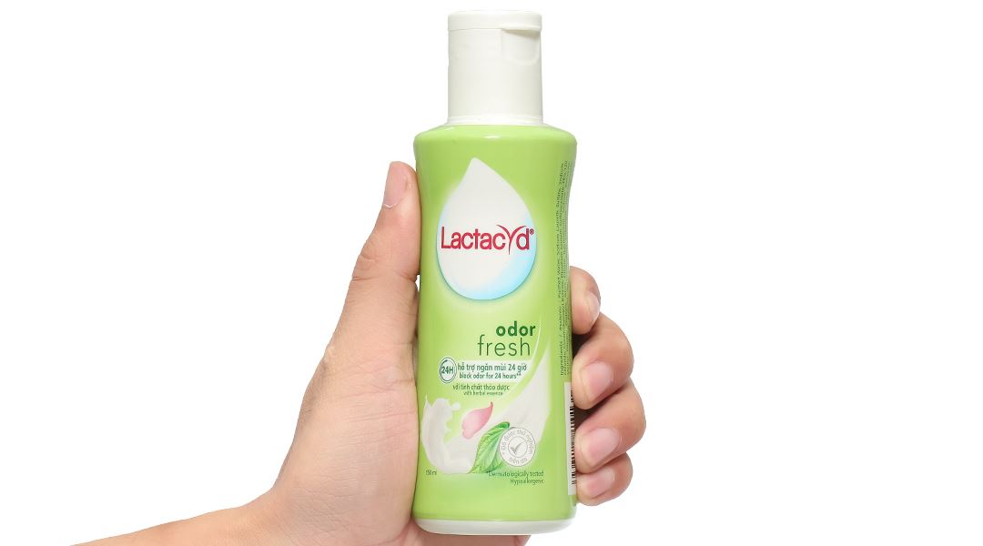 Dung dịch vệ sinh phụ nữ Lactacyd Odor Fresh tươi mát chai 150ml - 17