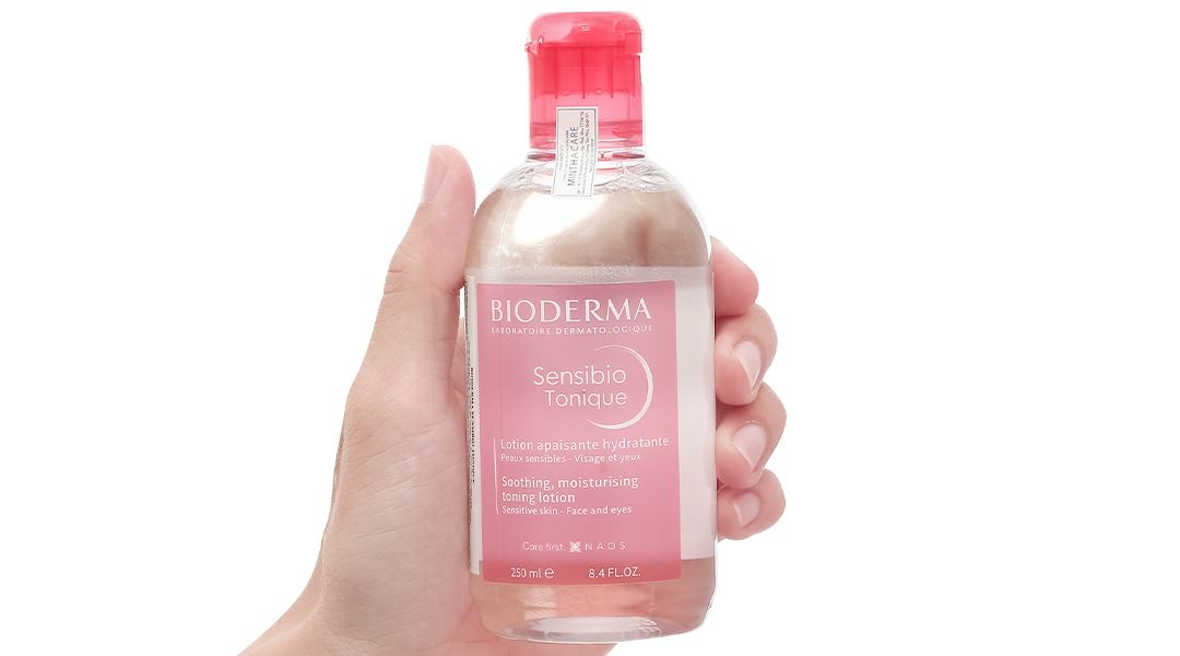 Nước cân bằng Bioderma Sensibio Tonique dưỡng ẩm và làm dịu da