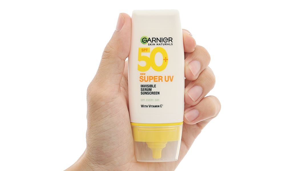 Serum chống nắng Garnier Super UV Invisible SPF50+/PA++++ sáng da, mờ thâm tuýp 30ml - 8