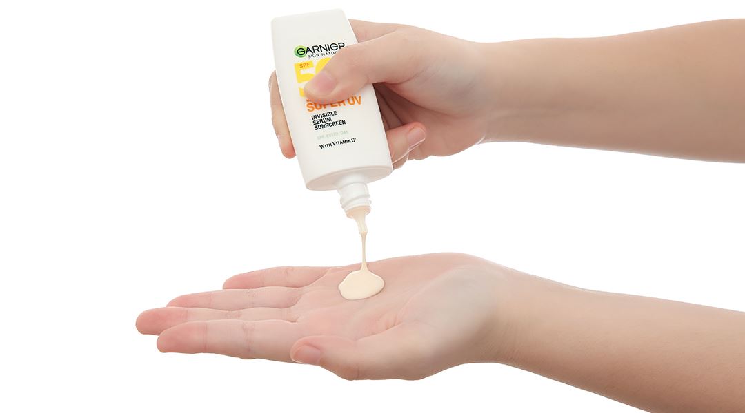 Serum chống nắng Garnier Super UV Invisible SPF50+/PA++++ sáng da, mờ thâm tuýp 30ml - 9