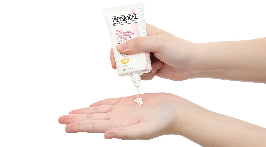 Kem chống nắng Physiogel Red Soothing AI SPF50+/PA++++ cho da nhạy cảm