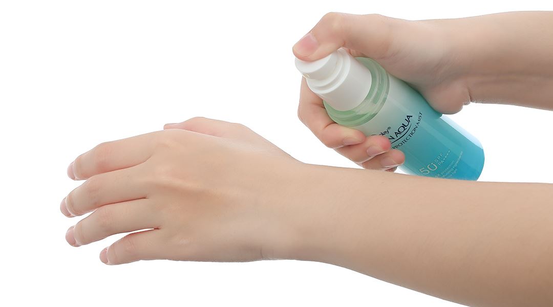 Xịt chống nắng Skin Aqua Ultra Protection Mist SPF50+/PA++++ bảo vệ đa chiều chai 60ml - 9