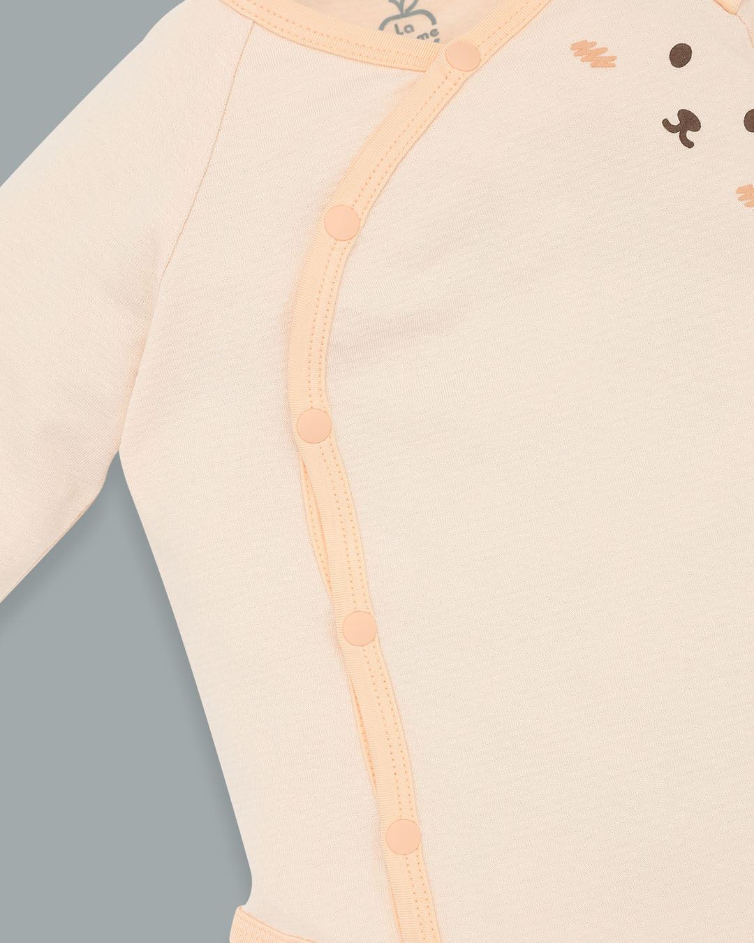 Bodysuit cài chéo tai thỏ xinh xắn La Pomme màu be 8