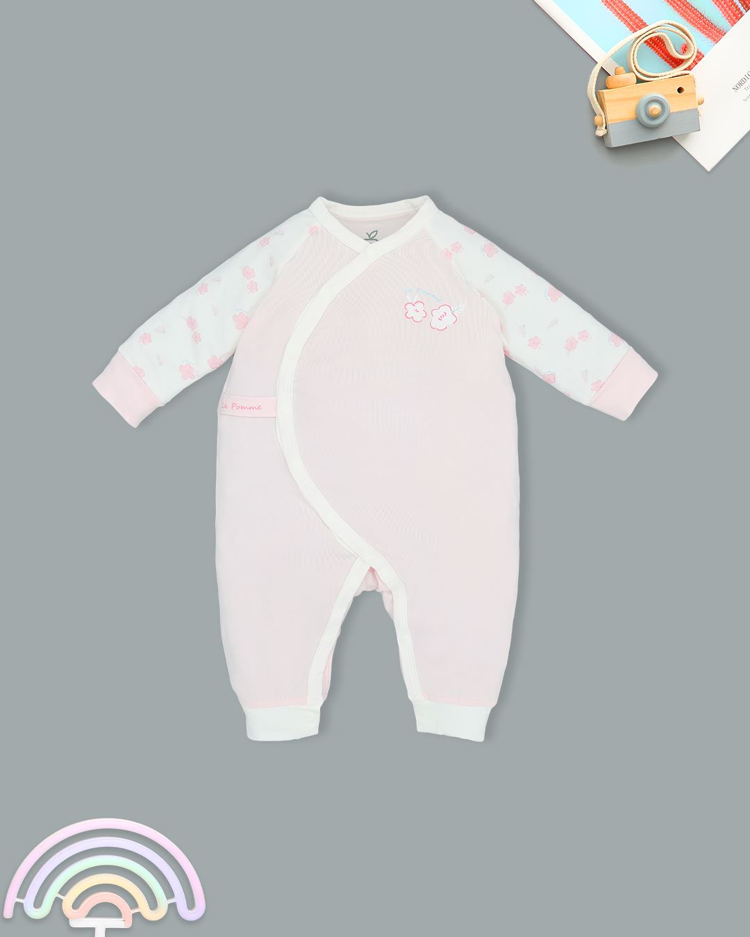 Bodysuit cài chéo họa tiết dễ thương La Pomme màu hồng - trắng 2
