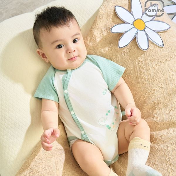 Bodysuit cài chéo xin chào người bạn đáng yêu La Pomme màu trắng - hồng 8