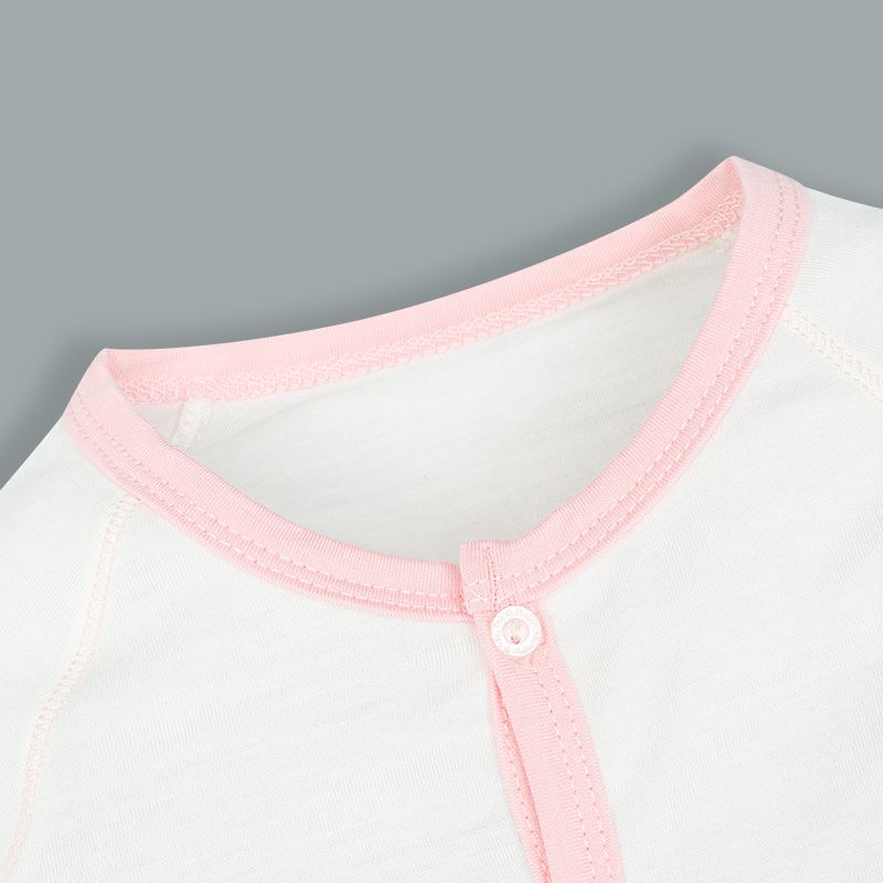 Bộ tay dài cài giữa in thú BabyMommy màu trắng - hồng 4