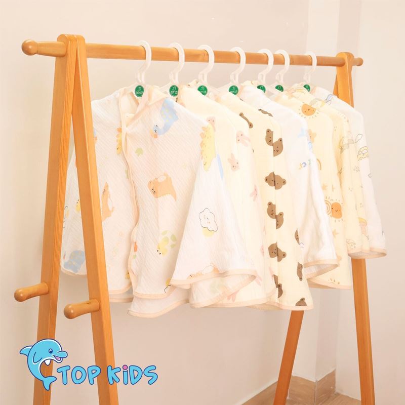 Áo choàng TOP KIDS 0 - 24 tháng - Mẫu ngẫu nhiên 4