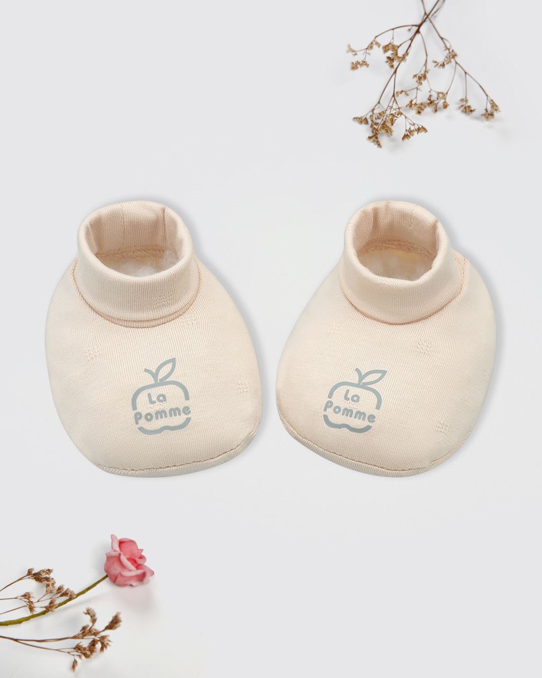 Set bao tay, bao chân cute La Pomme màu trắng (0 - 3 tháng) 14