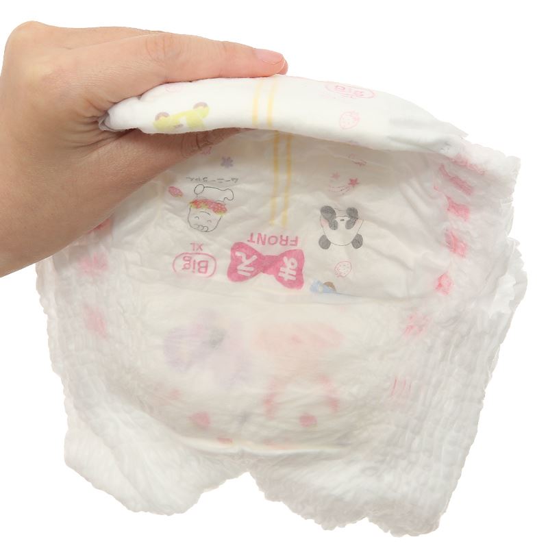 Tã quần cho bé gái Moony size XL 38 miếng (12 - 22 kg) - Giao bao bì ngẫu nhiên 10
